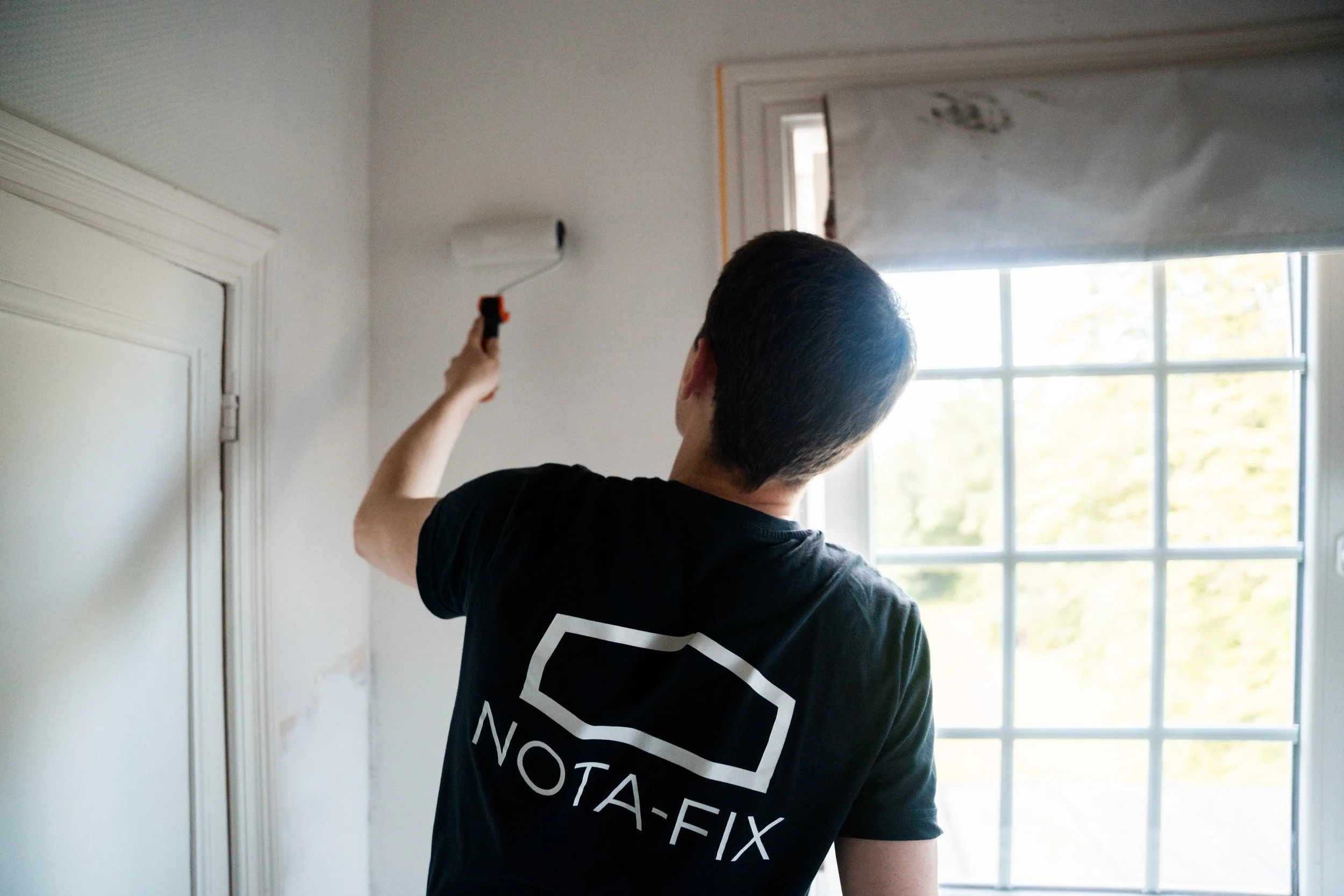 NOTA-FIX verhuurklaar specialisten aan het werk